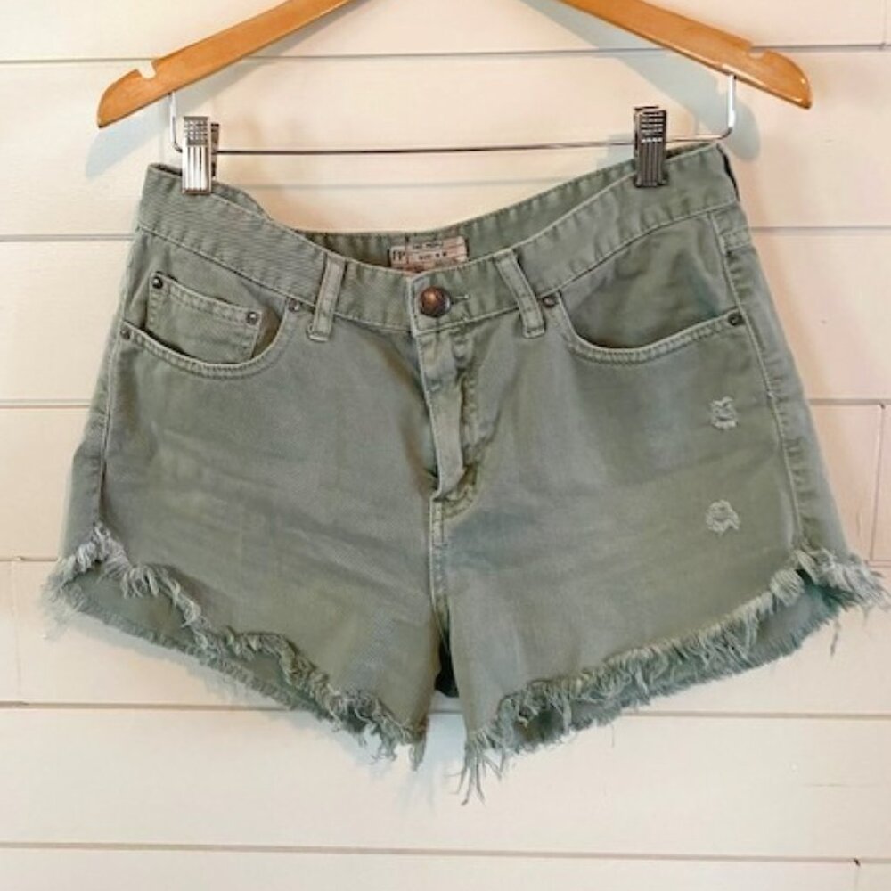 Free People Women's Green Distressed Mid Rise Raw Hem Denim Shorts - Size 30